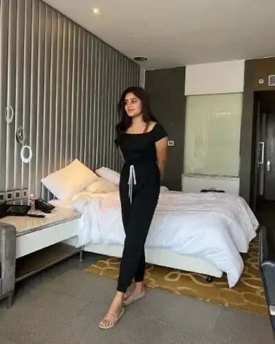 Call Girls Ballarpur Cash On Delivery